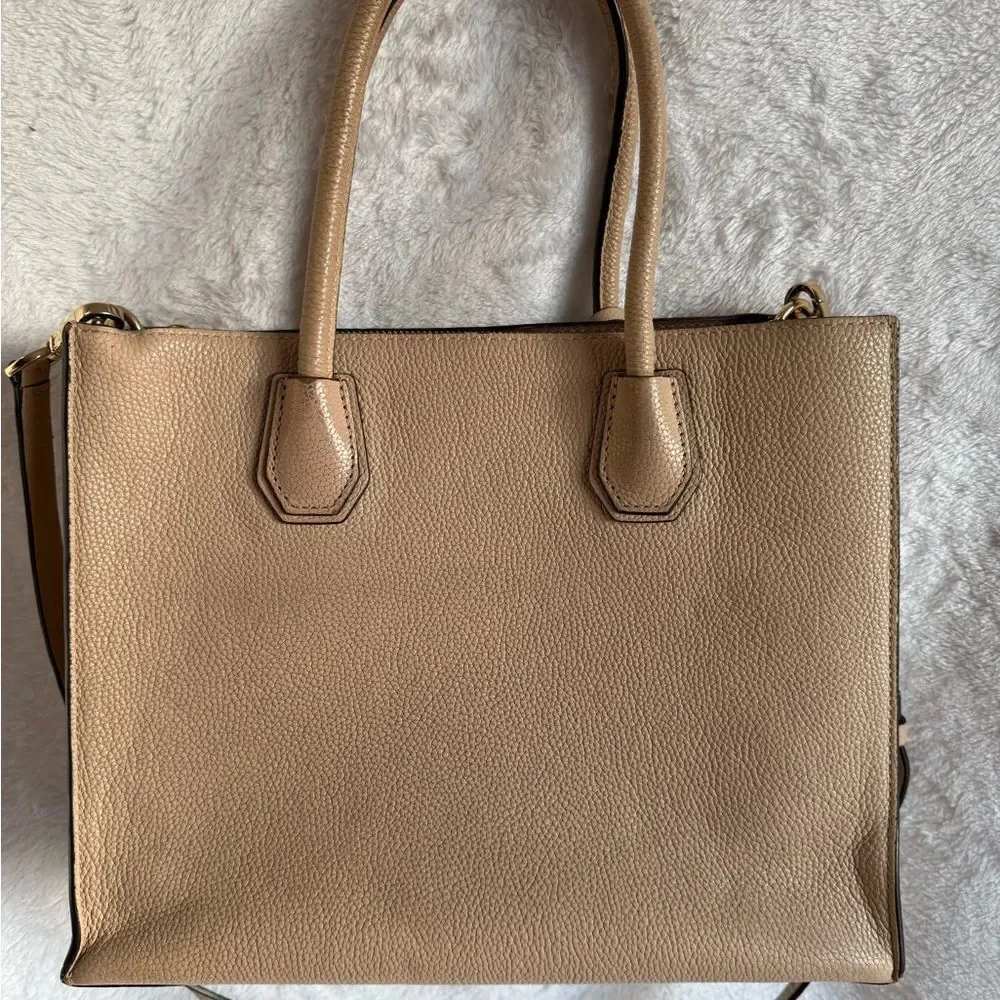 Michael Kors Beige Leather 2-Way Tote